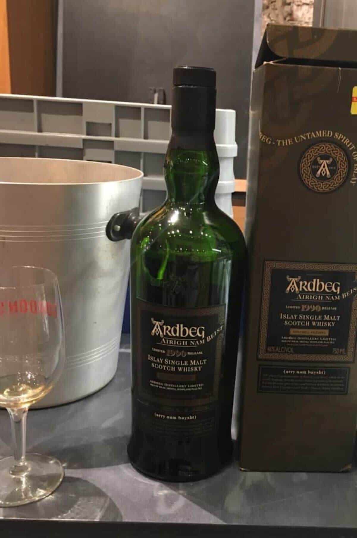 Ardbeg Airigh Nam Beist bottle & box next to a poured glass.